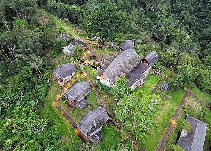 ホリデーパーク Plaga Eco Village By Nabe Hospitality Management 2*